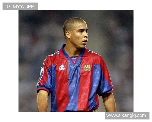 35岁以上足球明星的传奇人生与职业生涯的精彩回顾与启示