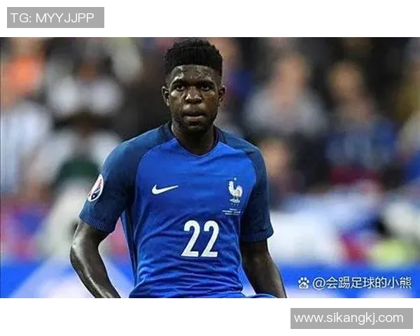 足球明星个人档案手绘展现他们的辉煌成就与独特魅力