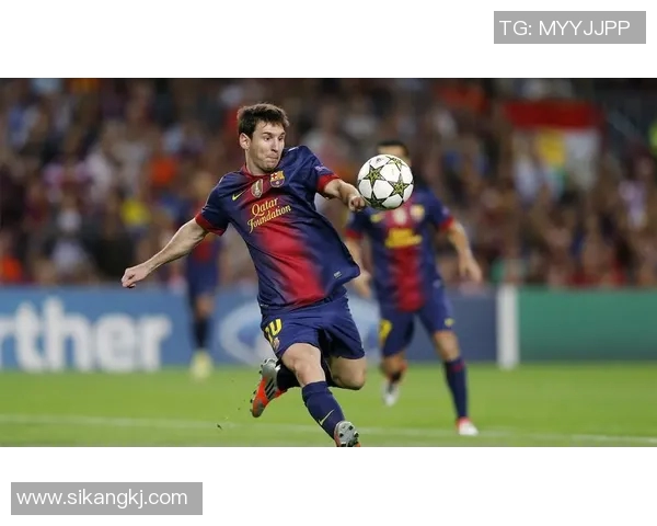 足球明星高清壁纸尽在掌握尽享精彩瞬间尽显球场风采