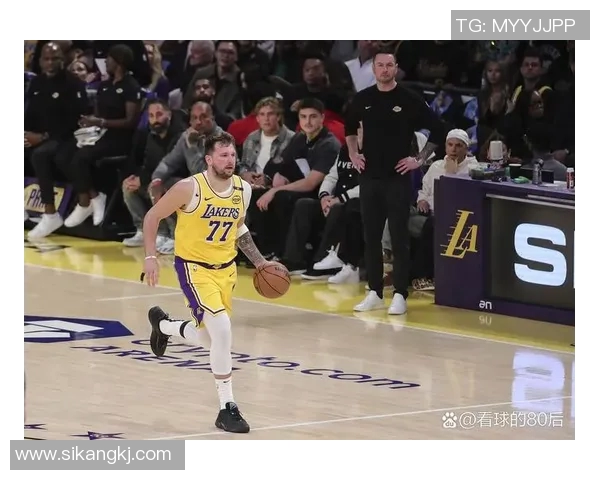 季前赛湖人对快船精彩回放全场录像分析与精彩瞬间集锦